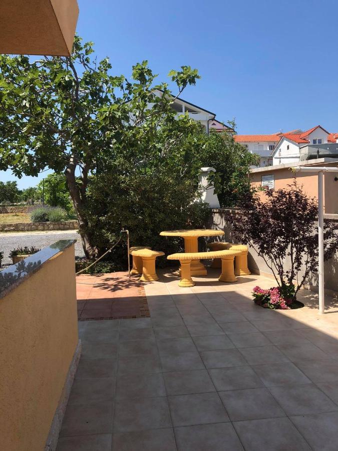Apartments Damir 2838 Lopar Exterior foto